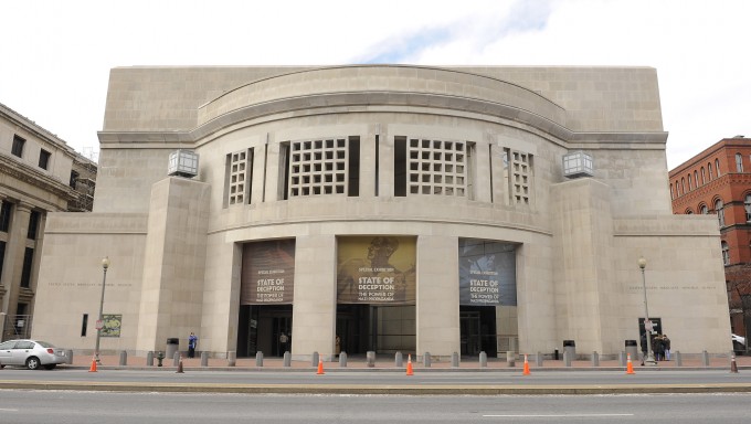 Holocaust Museum